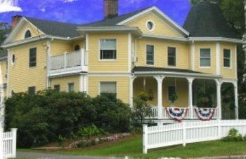 Lily House Bed And Breakfast Suffield Exterior photo